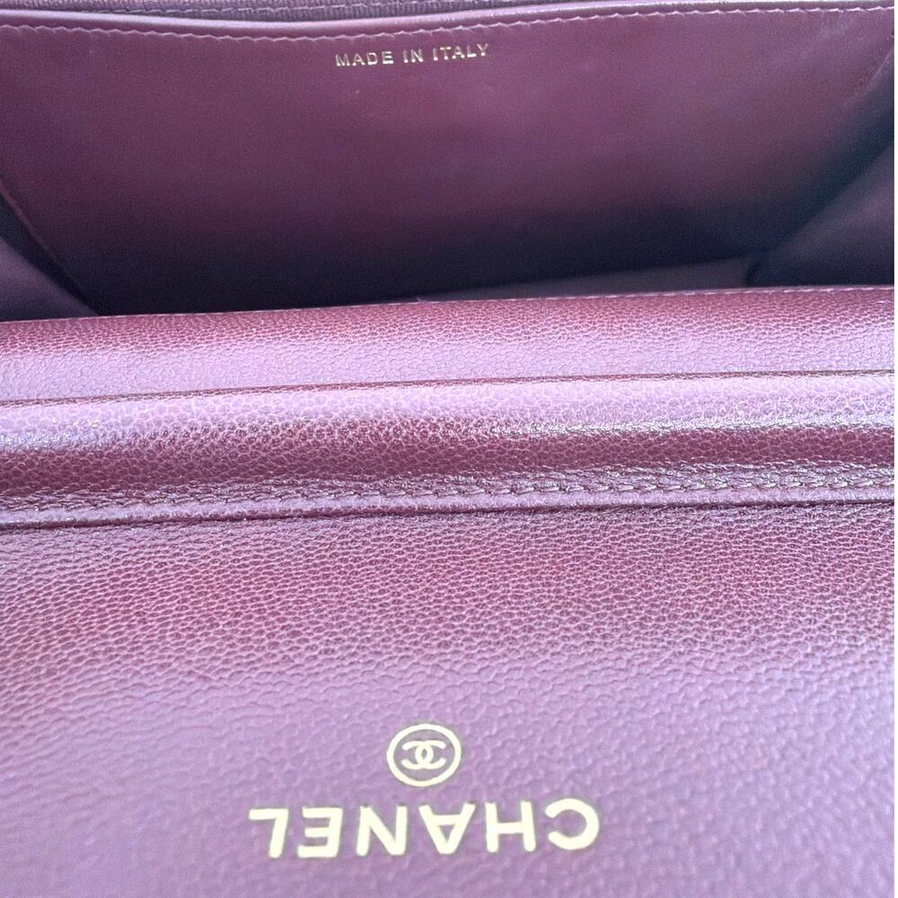 Chanel Burgundy Caviar Seasonal Wallet On Chain - Picture 10 of 14